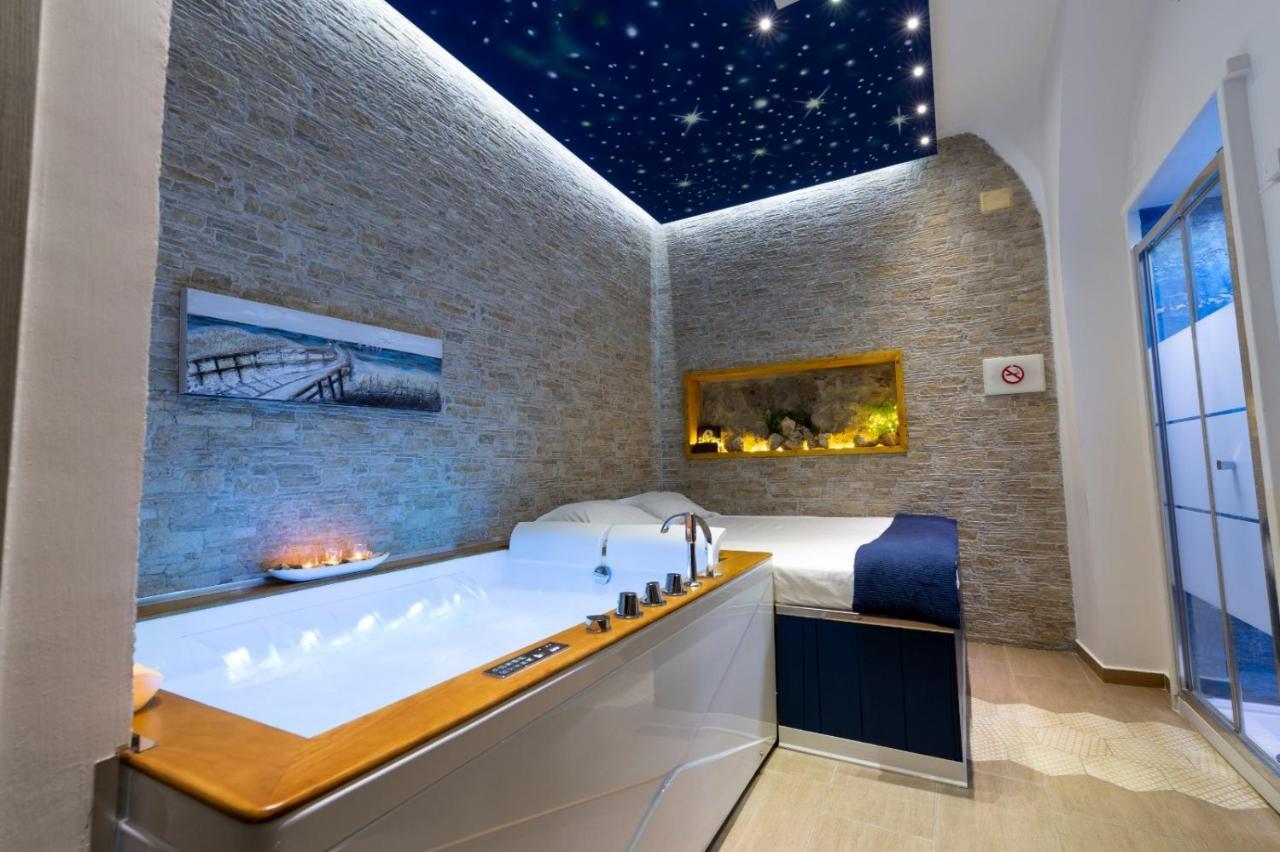 Stabiae Luxury Rooms Castellammare di Stabia Exterior photo